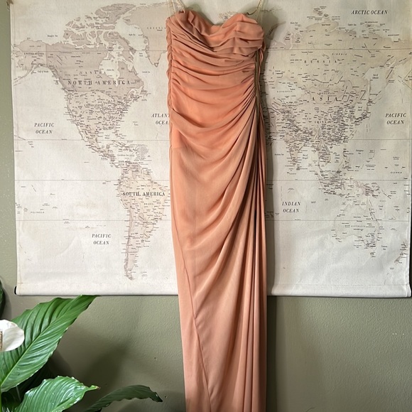 HOUSE OF CB 'Nastassia' Rose Gold Corseted Maxi Dress - Picture 11 of 17